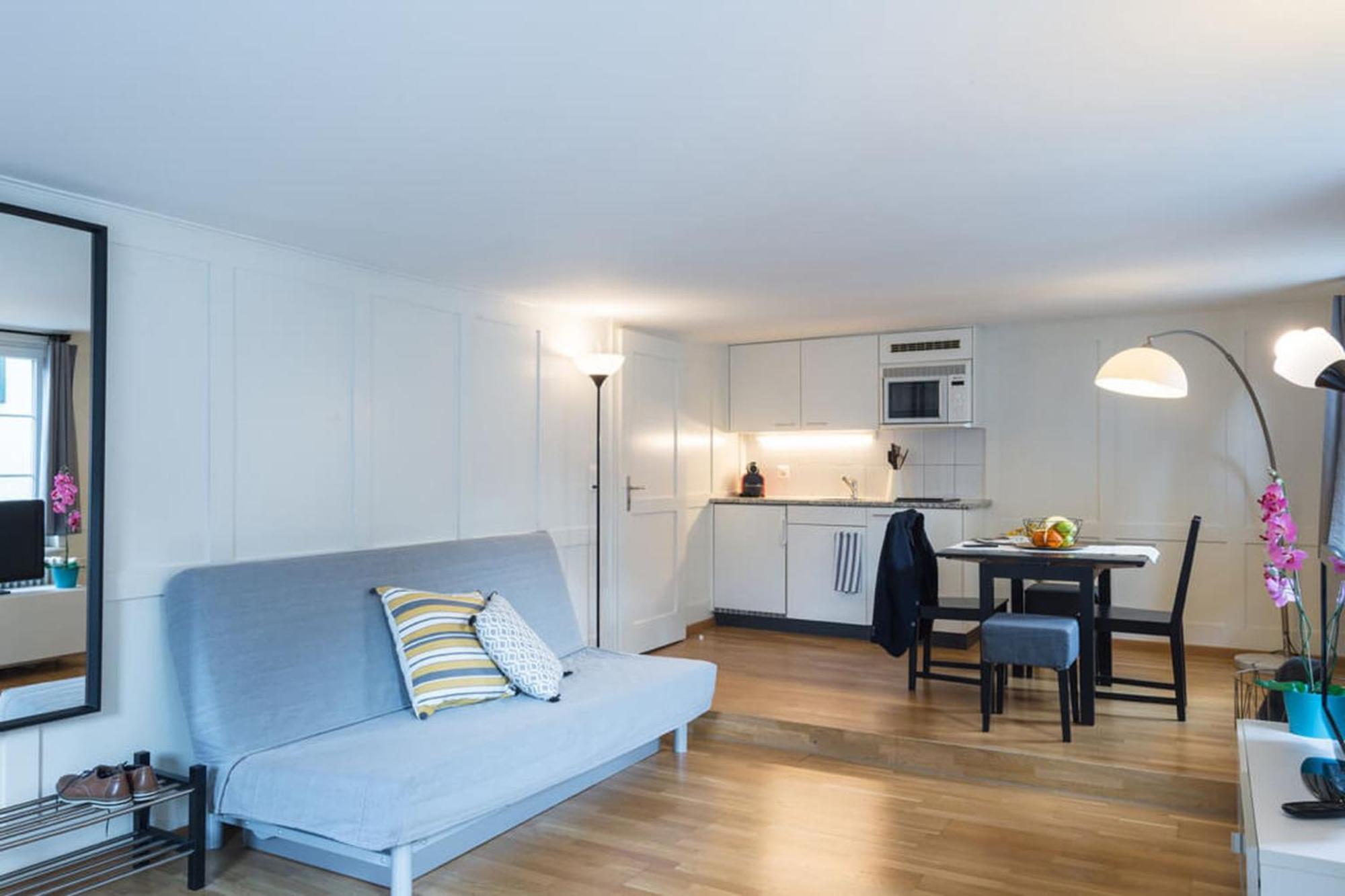 Hitrental Zeughausgasse - *